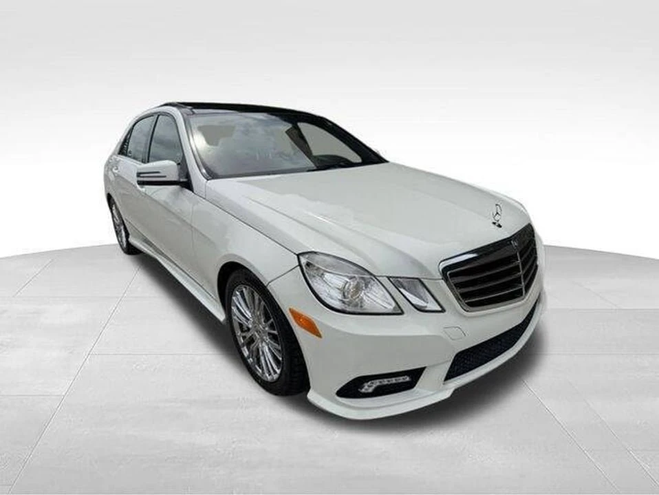 2011 Mercedes-Benz W212 E-Class - Image 9 of 20