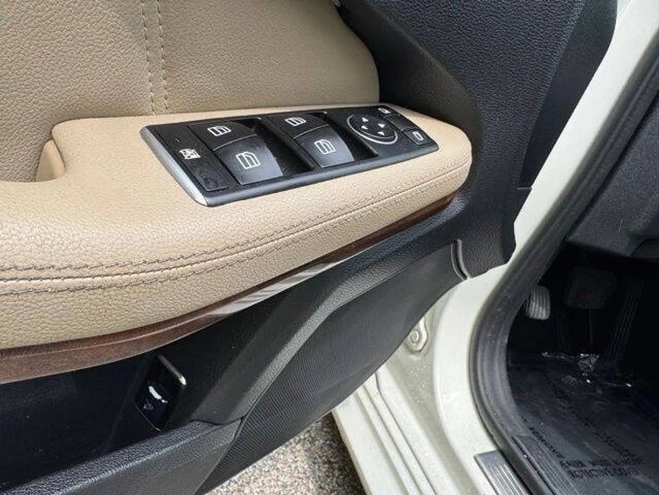 2011 Mercedes-Benz W212 E-Class - Image 19 of 20