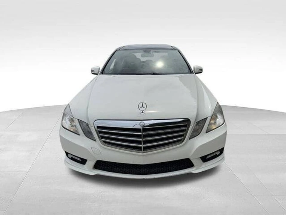2011 Mercedes-Benz W212 E-Class - Image 10 of 20