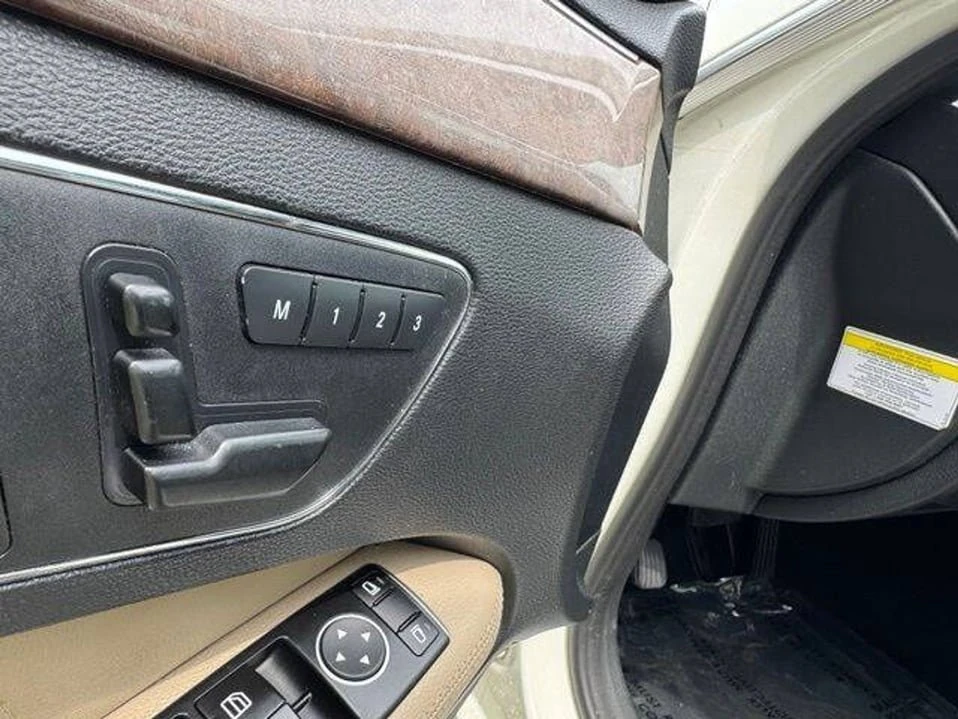 2011 Mercedes-Benz W212 E-Class - Image 18 of 20