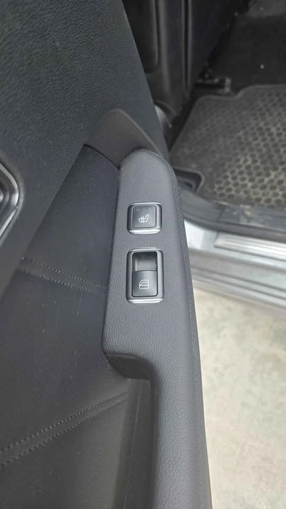 2011 Mercedes-Benz W212 E-Class - Image 12 of 13