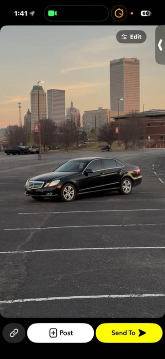 2011 Mercedes-Benz W212 E-Class - Image 2 of 2