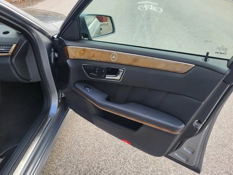 2011 Mercedes-Benz W212 E-Class - Image 14 of 14