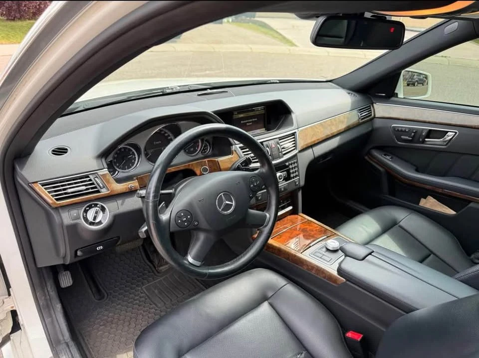2011 Mercedes-Benz W212 E-Class - Image 9 of 13