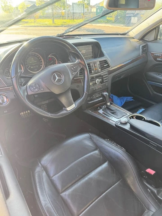 2011 Mercedes-Benz W212 E-Class - Image 7 of 8
