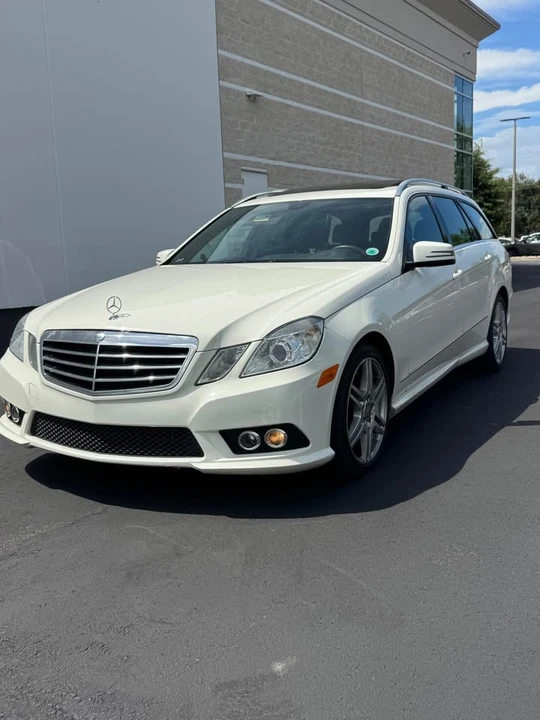 2011 Mercedes-Benz W212 E-Class - Image 7 of 19
