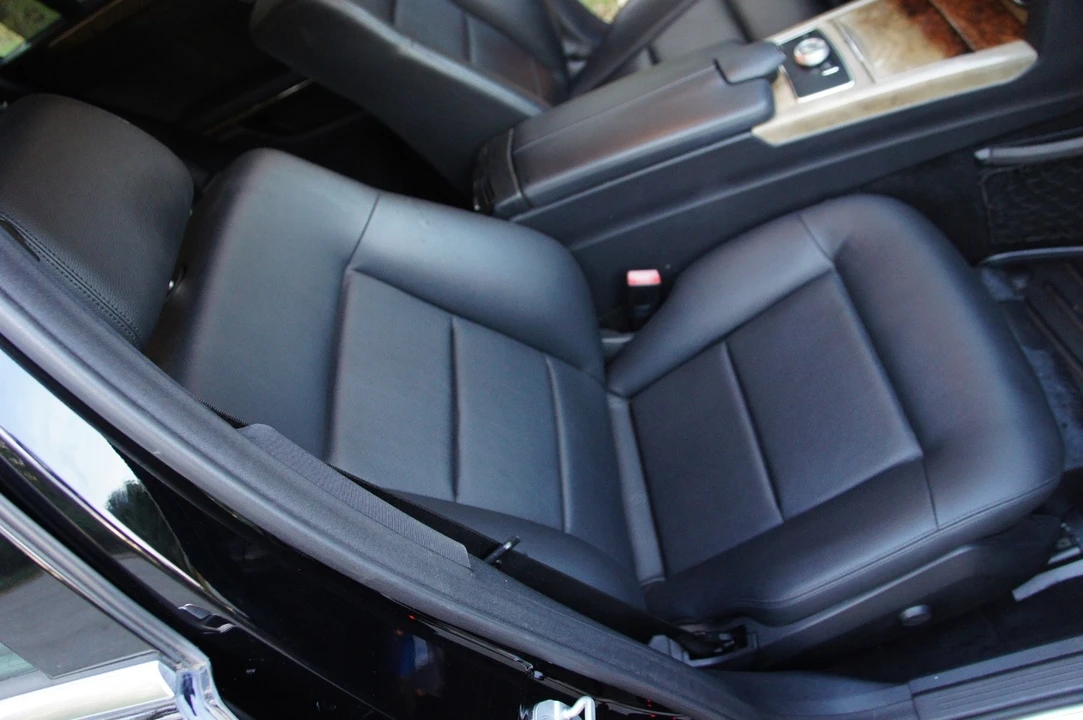 2011 Mercedes-Benz W212 E-Class - Image 14 of 20