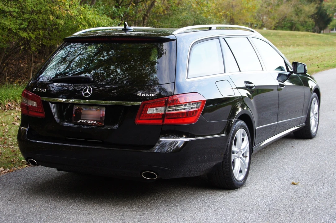 2011 Mercedes-Benz W212 E-Class - Image 6 of 20