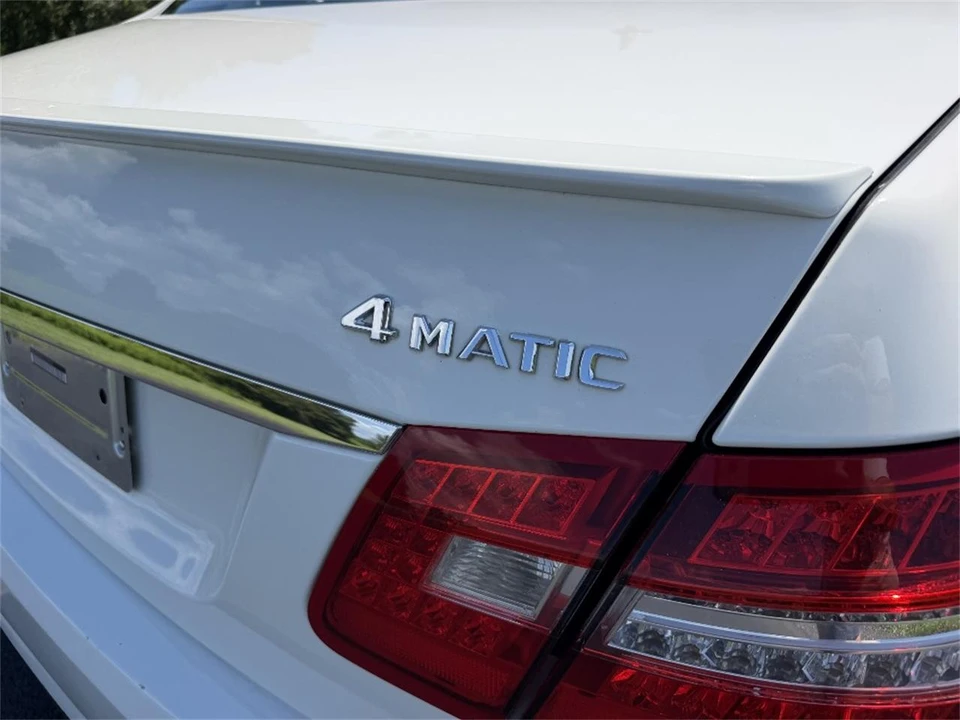 2011 Mercedes-Benz W212 E-Class - Image 7 of 24