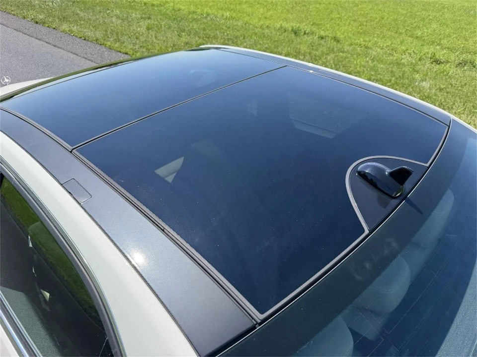 2011 Mercedes-Benz W212 E-Class - Image 11 of 24
