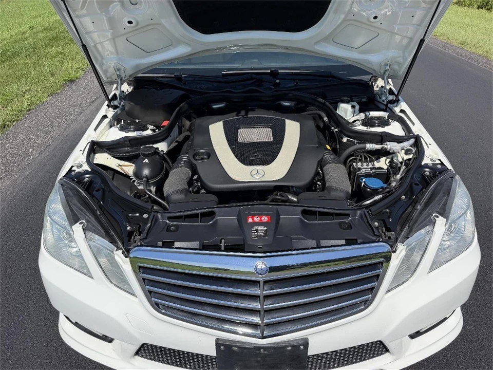 2011 Mercedes-Benz W212 E-Class - Image 23 of 24