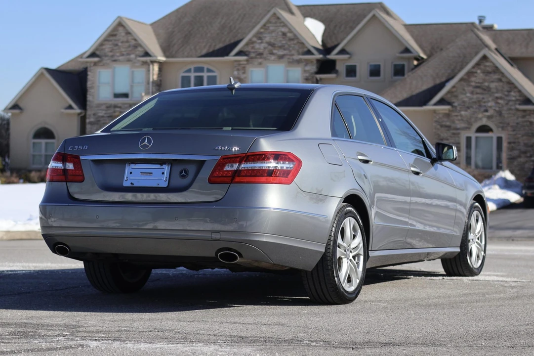 2011 Mercedes-Benz W212 E-Class - Image 2 of 7