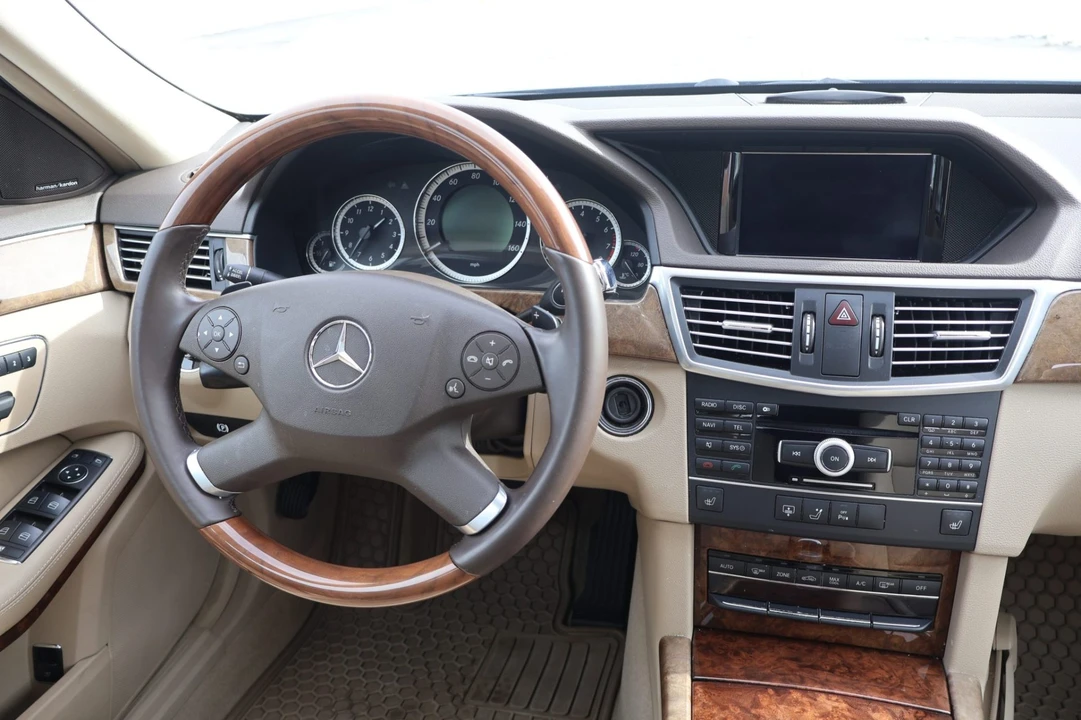2011 Mercedes-Benz W212 E-Class - Image 5 of 7