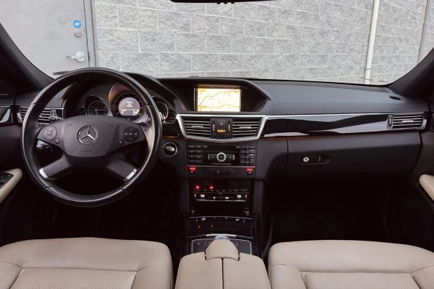 2011 Mercedes-Benz W212 E-Class - Image 6 of 8