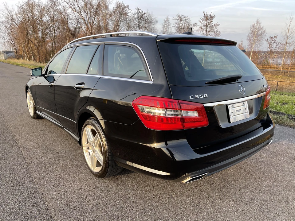 2011 Mercedes-Benz W212 E-Class - Image 8 of 31