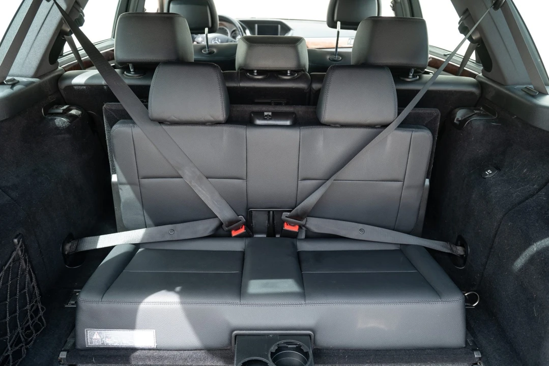 2011 Mercedes-Benz W212 E-Class - Image 5 of 10