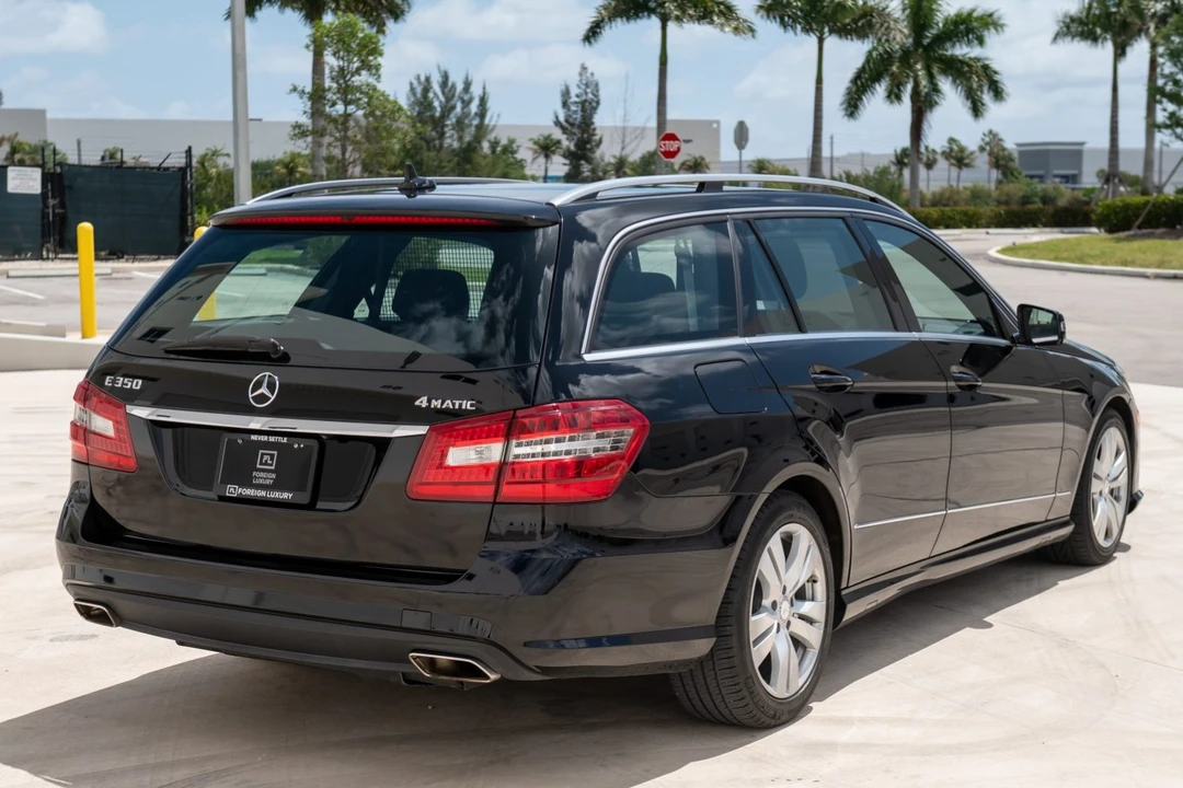 2011 Mercedes-Benz W212 E-Class - Image 2 of 10