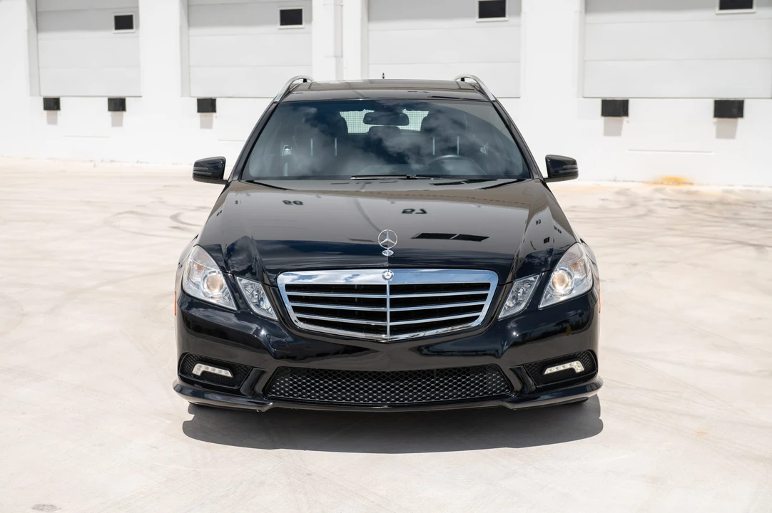2011 Mercedes-Benz W212 E-Class - Image 14 of 31