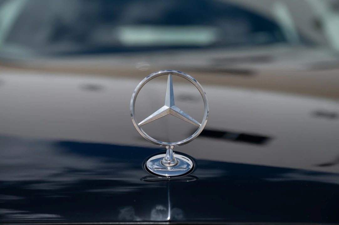 2011 Mercedes-Benz W212 E-Class - Image 16 of 31