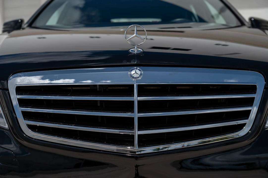 2011 Mercedes-Benz W212 E-Class - Image 17 of 31