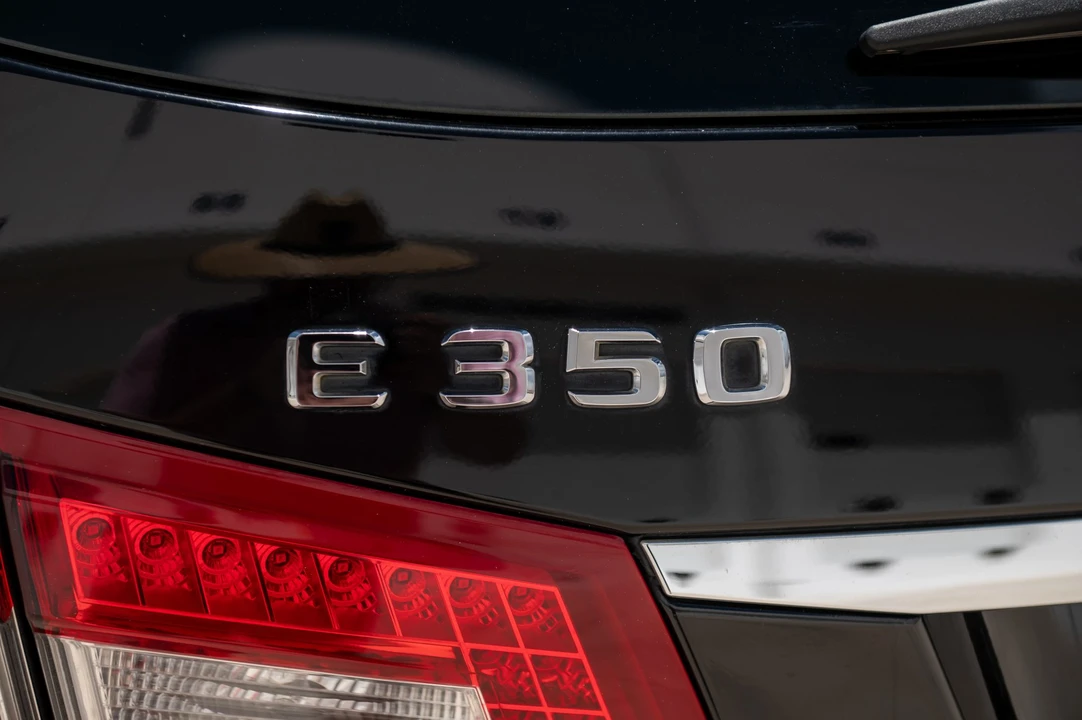 2011 Mercedes-Benz W212 E-Class - Image 25 of 31