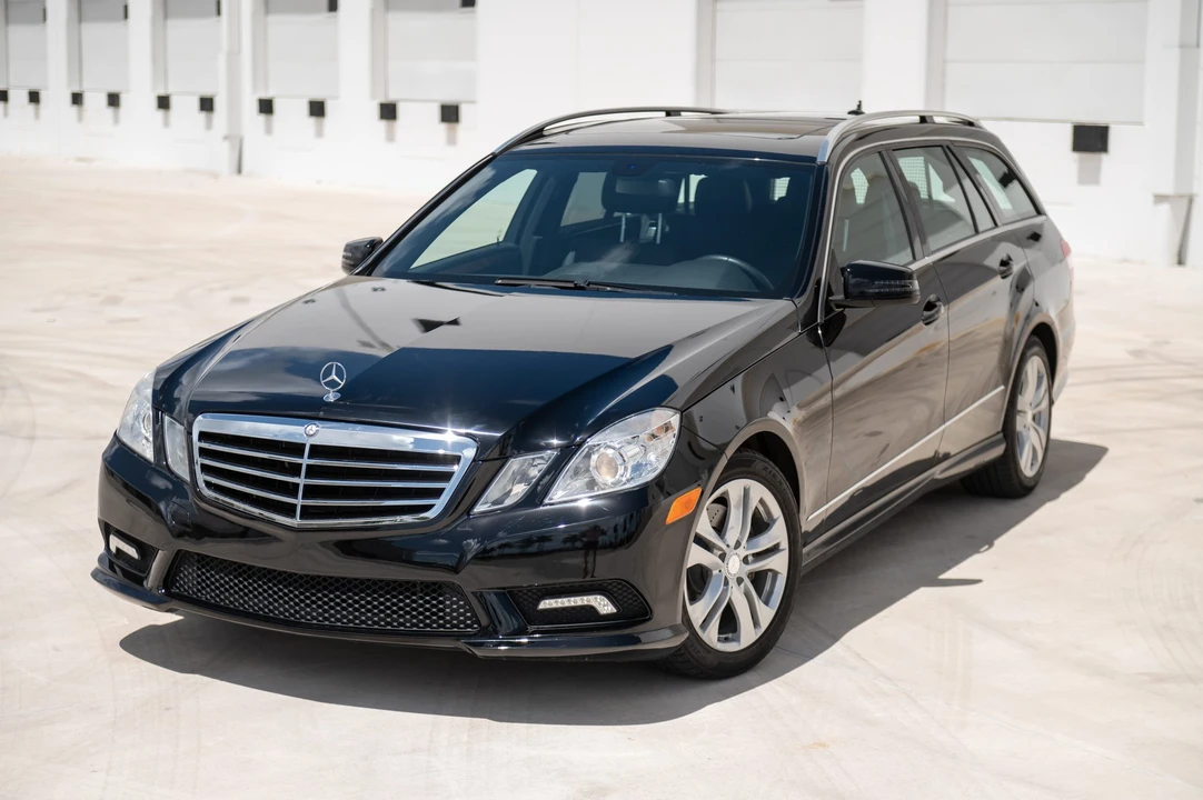2011 Mercedes-Benz W212 E-Class - Image 5 of 31