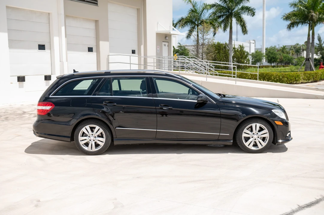 2011 Mercedes-Benz W212 E-Class - Image 11 of 31