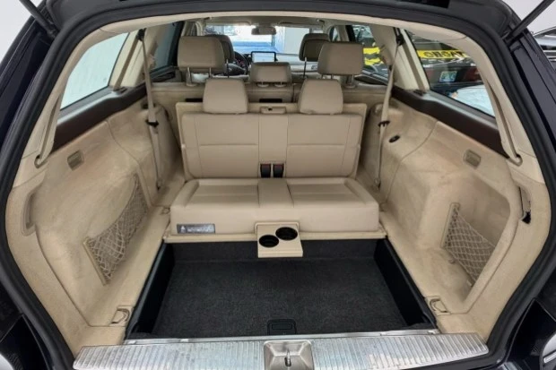 2011 Mercedes-Benz W212 E-Class - Image 5 of 8