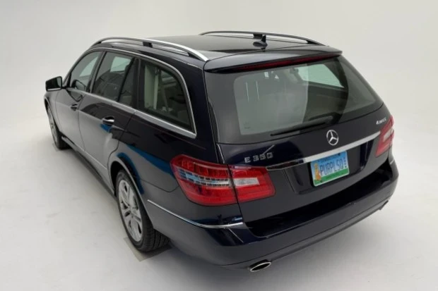 2011 Mercedes-Benz W212 E-Class - Image 2 of 8
