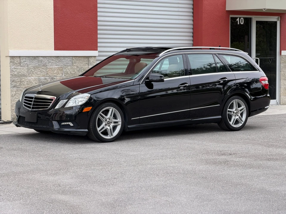 2011 Mercedes-Benz E-Class - Image 6 of 31
