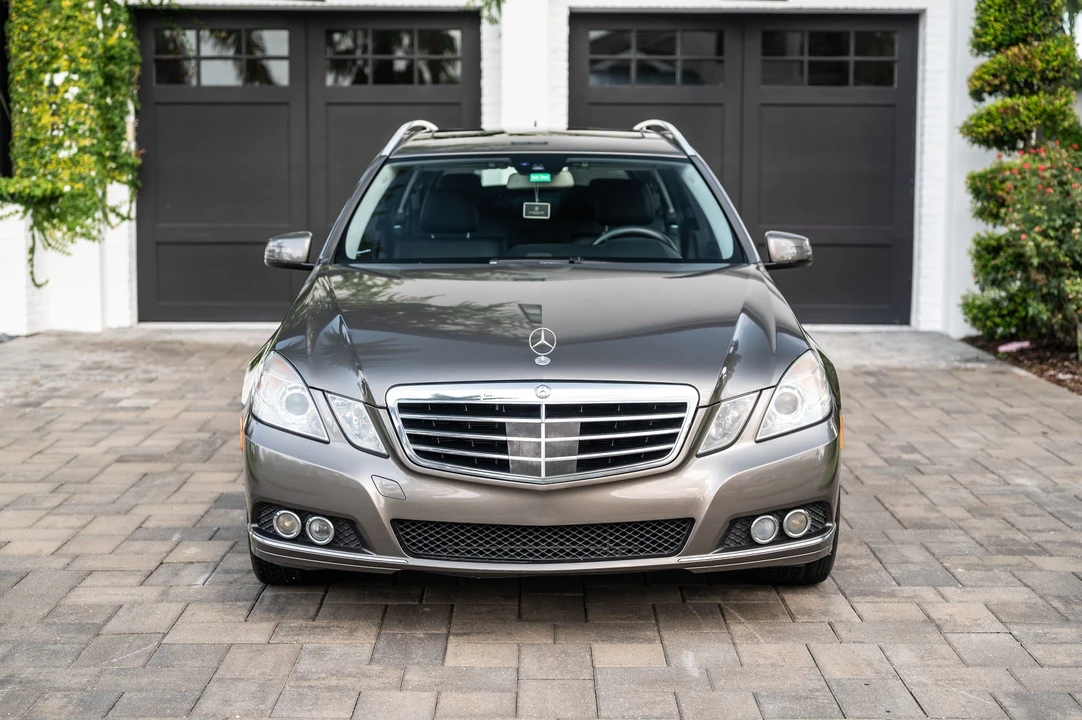 2011 Mercedes-Benz W212 E-Class - Image 6 of 31