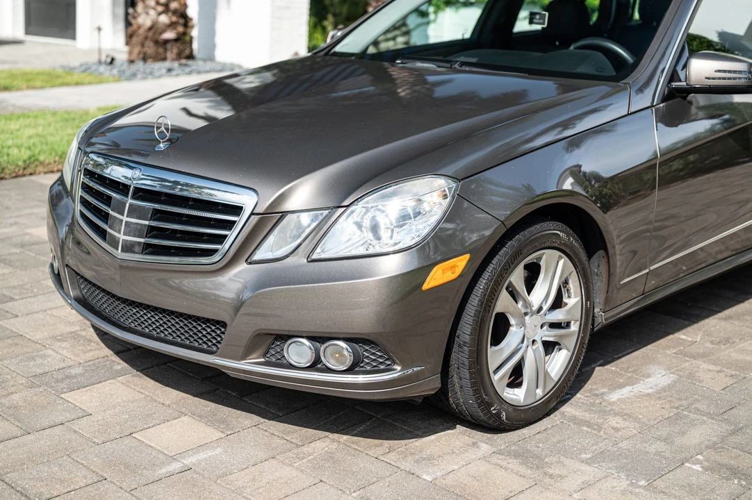 2011 Mercedes-Benz W212 E-Class - Image 27 of 31