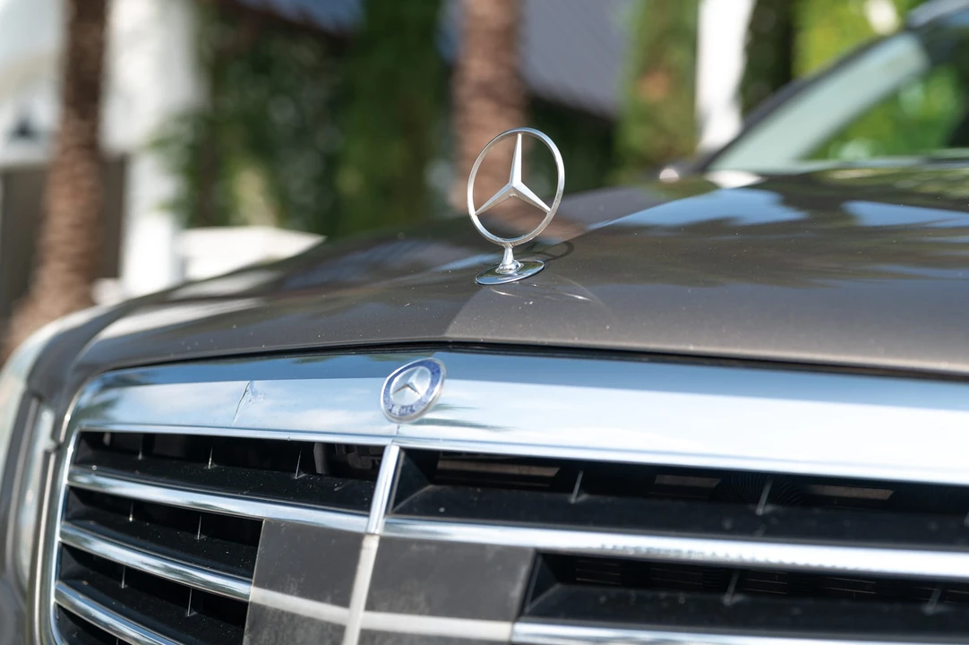 2011 Mercedes-Benz W212 E-Class - Image 25 of 31