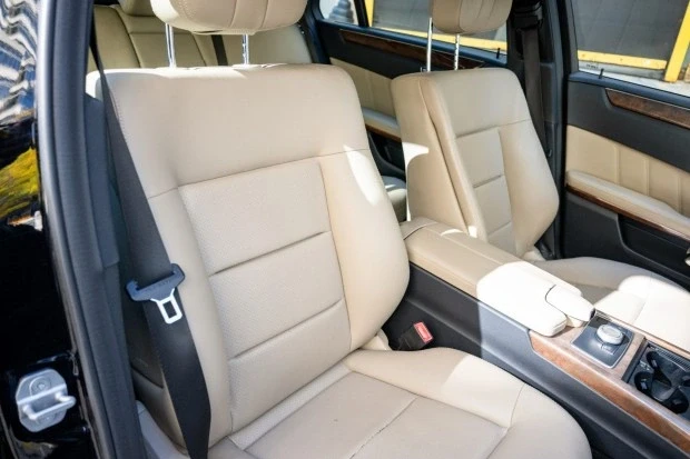 2011 Mercedes-Benz W212 E-Class - Image 4 of 8
