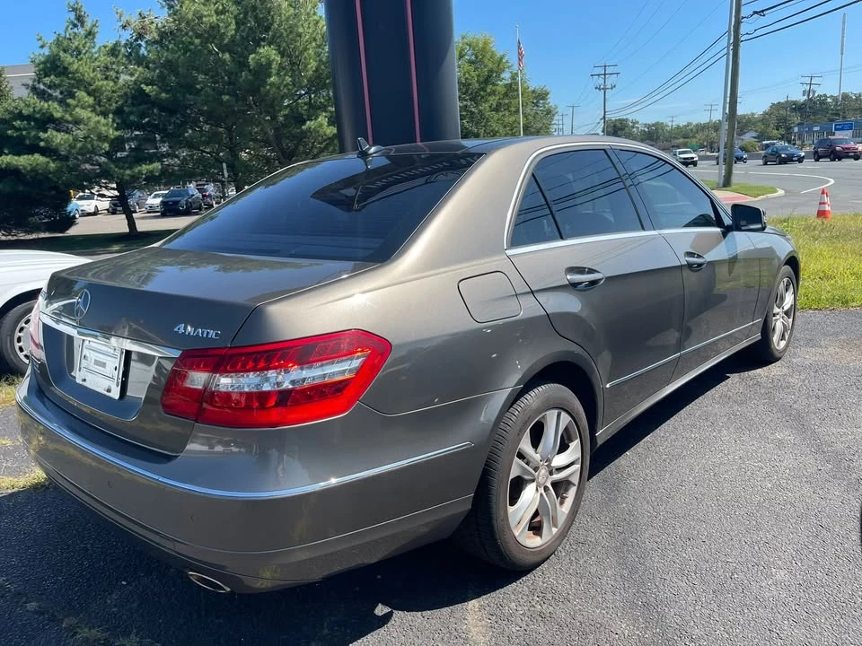 2011 Mercedes-Benz W212 E-Class - Image 4 of 15