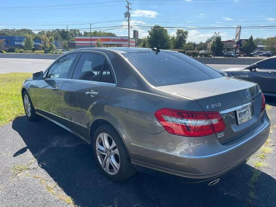 2011 Mercedes-Benz W212 E-Class - Image 6 of 15