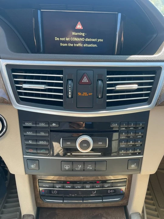 2011 Mercedes-Benz W212 E-Class - Image 13 of 15