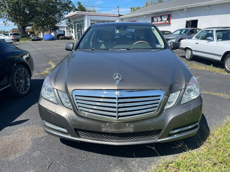 2011 Mercedes-Benz W212 E-Class - Image 2 of 15