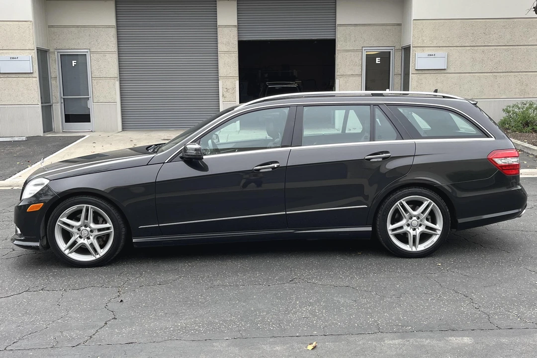 2011 Mercedes-Benz W212 E-Class - Image 3 of 31