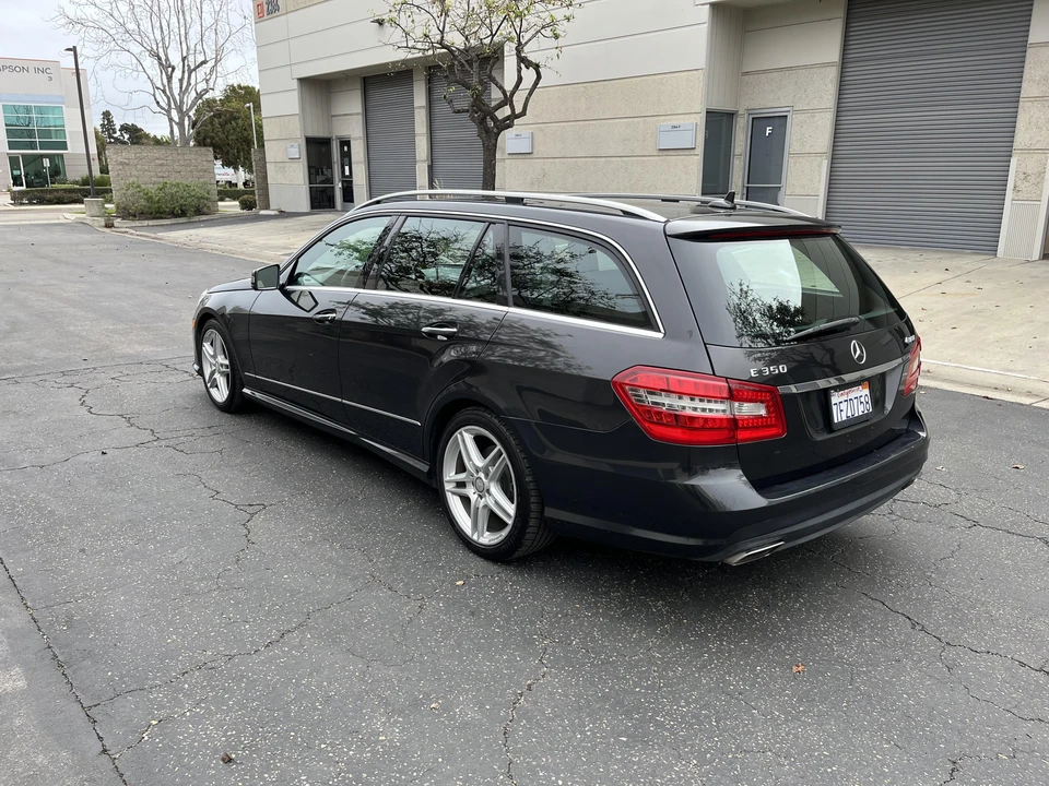 2011 Mercedes-Benz W212 E-Class - Image 7 of 31