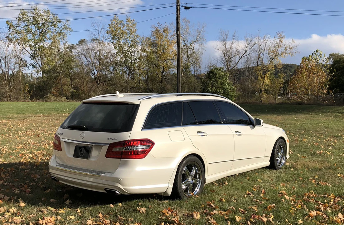 2011 Mercedes-Benz W212 E-Class - Image 19 of 31