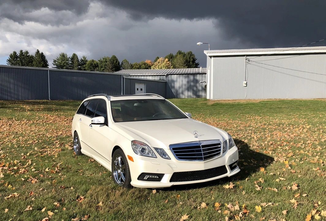 2011 Mercedes-Benz W212 E-Class - Image 26 of 31