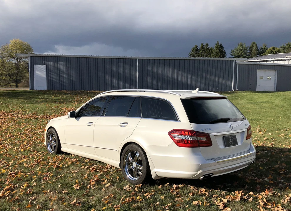2011 Mercedes-Benz W212 E-Class - Image 5 of 31