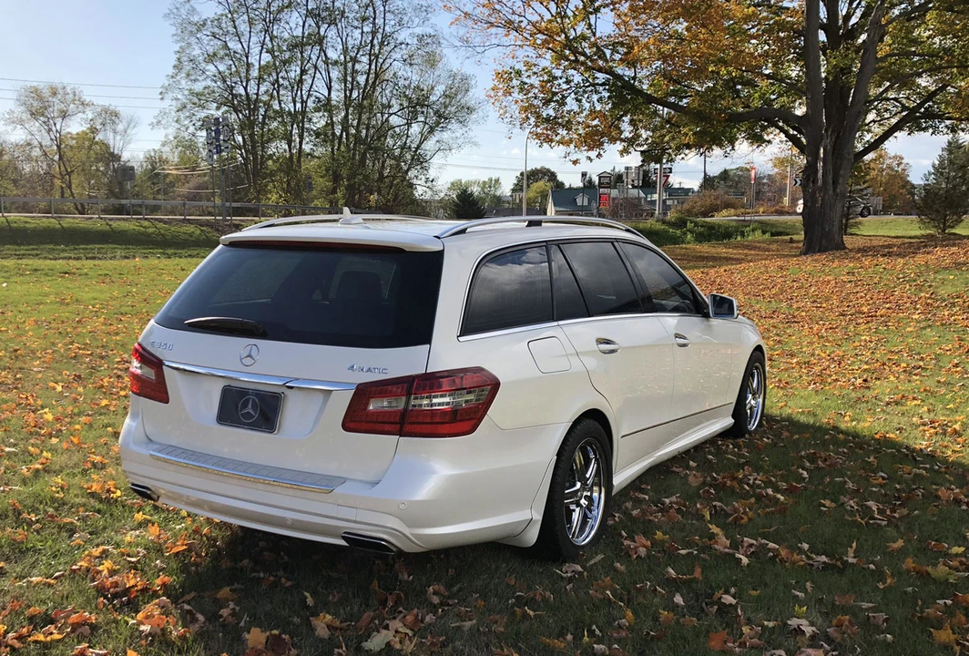 2011 Mercedes-Benz W212 E-Class - Image 15 of 31