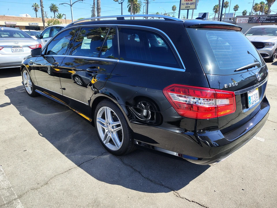 2011 Mercedes-Benz W212 E-Class - Image 12 of 31