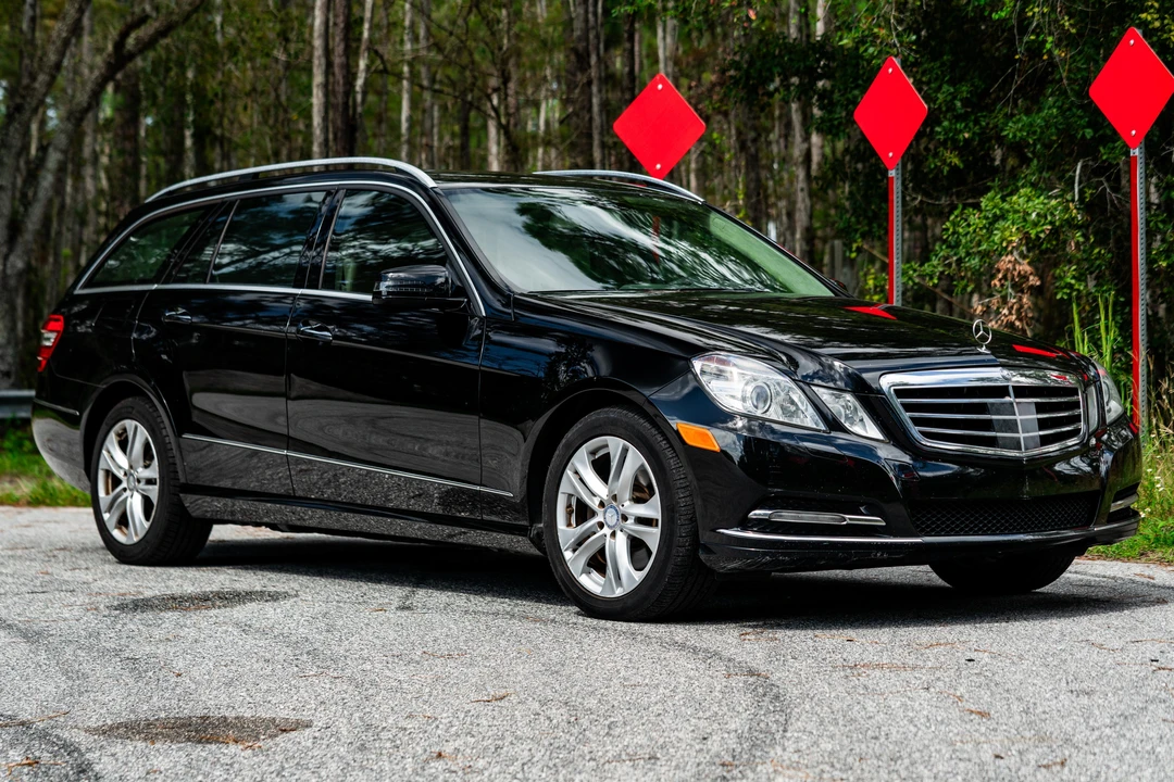 2011 Mercedes-Benz W212 E-Class - Image 30 of 31
