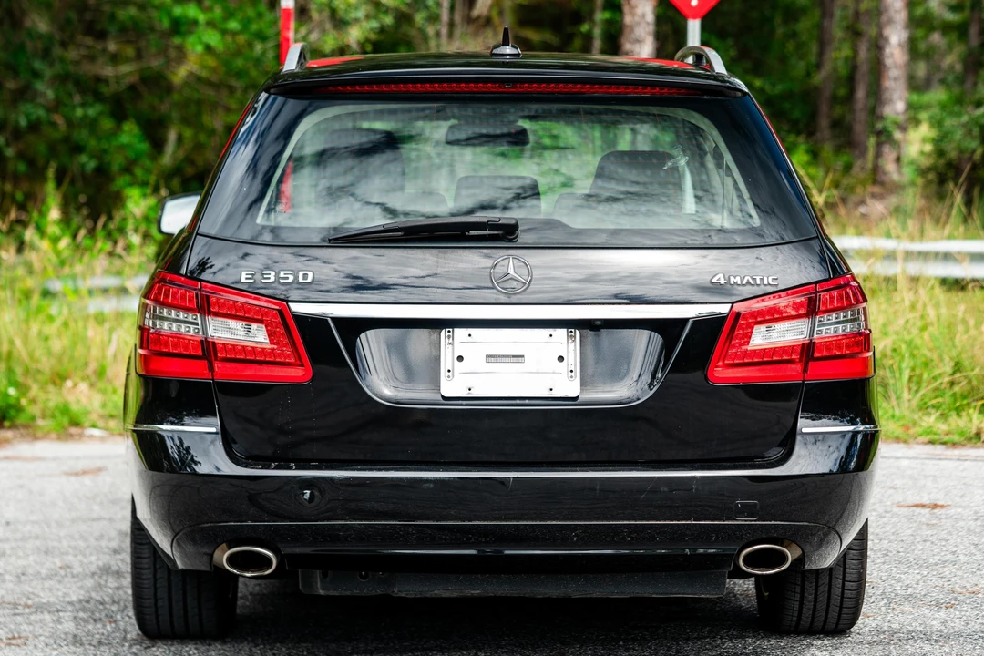2011 Mercedes-Benz W212 E-Class - Image 5 of 31