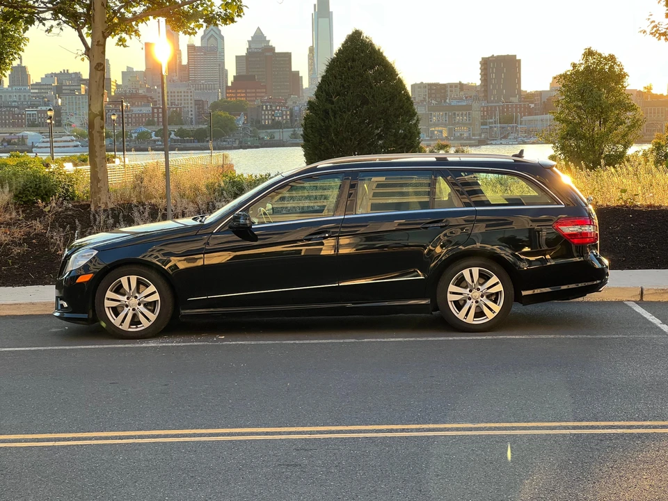 2011 Mercedes-Benz W212 E-Class - Image 28 of 31