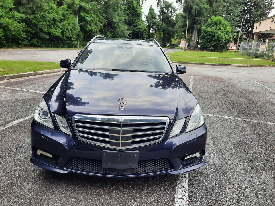 2011 Mercedes-Benz W212 E-Class - Image 8 of 31