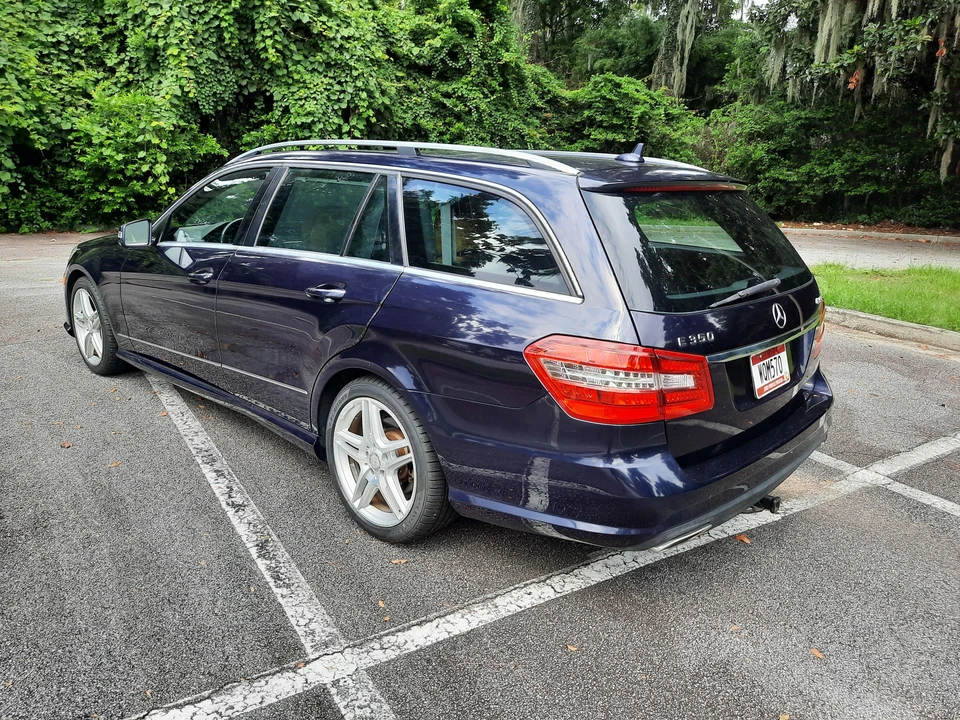 2011 Mercedes-Benz W212 E-Class - Image 29 of 31